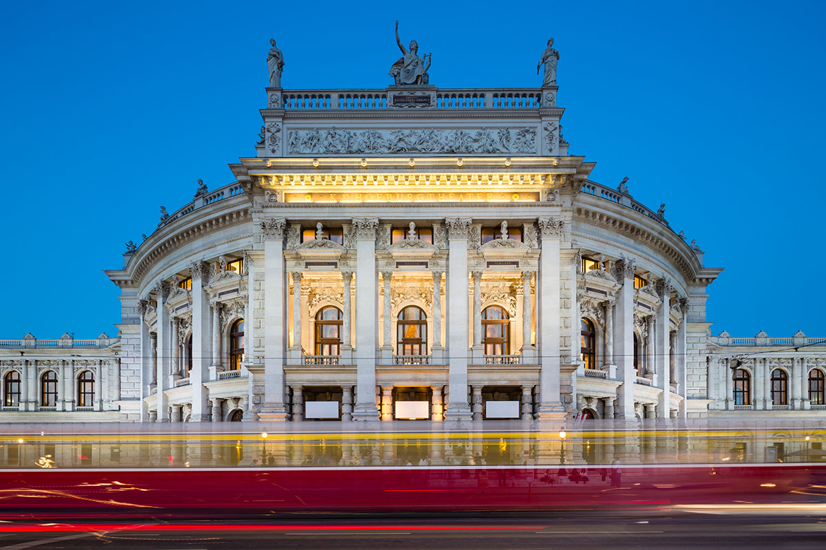 burgtheater-in-vienna-
